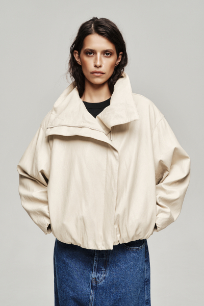 Куртка с высоким горлом из экокожи Label .B, цвет: молочный Jc.53.5.CH.WH | новая коллекция купить онлайн