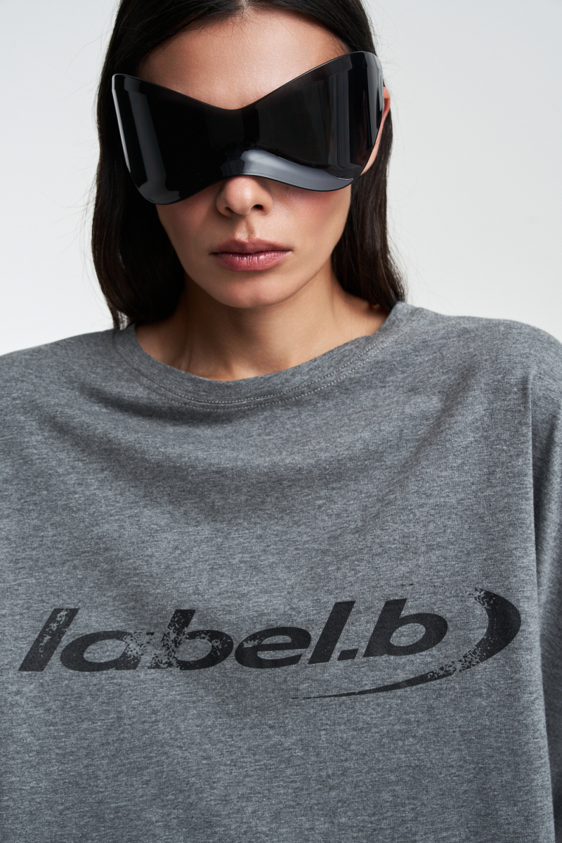 Футболка обьемная Label .B, цвет: серый меланж Tp.04.5.0139.0826GRM | новая коллекция купить онлайн