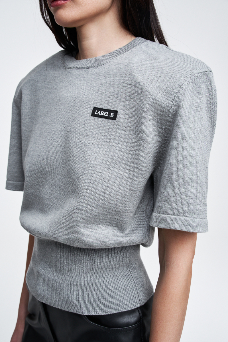 Футболка вязаная Label .B, цвет: серый Kn.04.34GR | новая коллекция купить онлайн